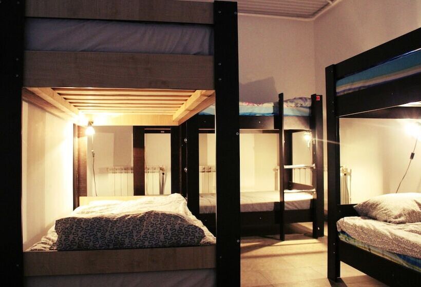 تختخواب در اتاق مشترک, Like Hostel Kaluga