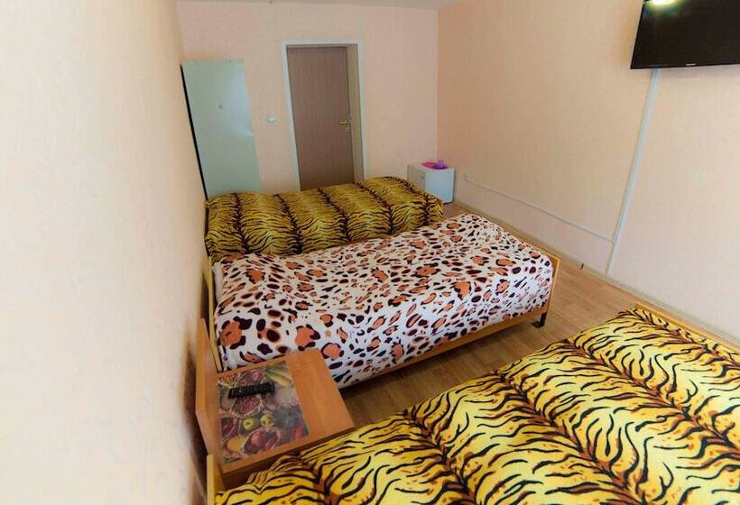 4인용 스탠다드 룸, Hostel Sfera