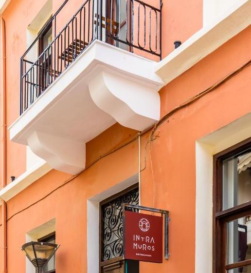 اتاق خانوادگی با سرویس بهداشتی مشترک, Intra Muros Hostel