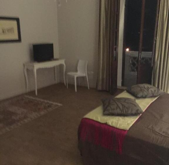 اتاق استاندارد با بالکن, La Rocca Guest House & Spa
