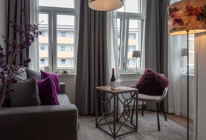 اتاق لوکس, Boutique Hotel Villa Monika