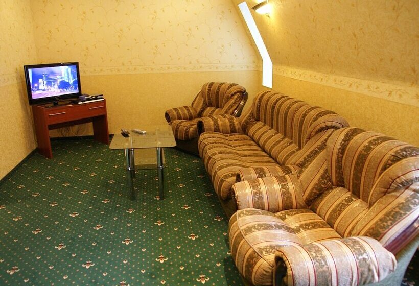 سوییت, Grin Hotel Podolsk