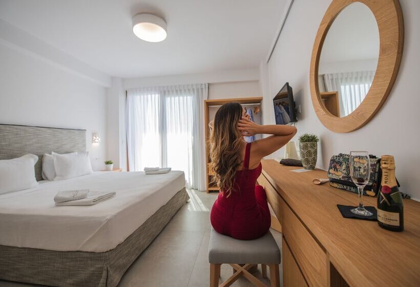 اتاق پریمیوم سه تخته, Natura Luxury Boutique Hotel Skopelos