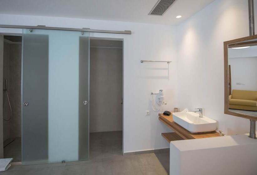 سوییت خانوادگی, Natura Luxury Boutique Hotel Skopelos