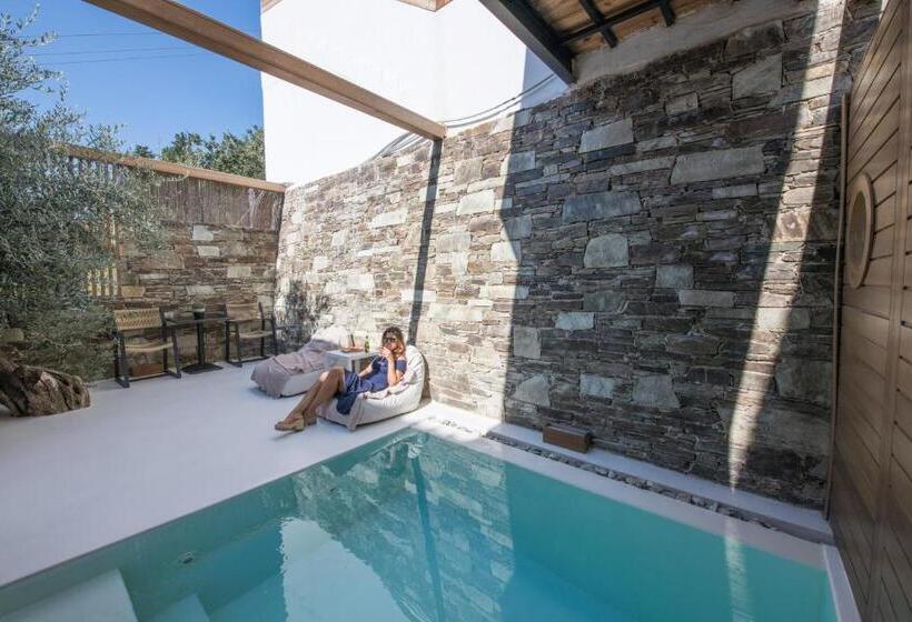 سوییت لوکس, Natura Luxury Boutique Hotel Skopelos