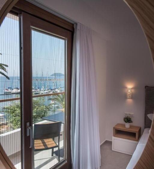 اتاق پرمیوم با چشم‌انداز دریا, Natura Luxury Boutique Hotel Skopelos