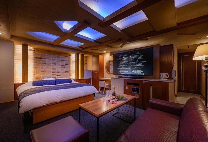 اتاق لوکس, Water Hotel Mw