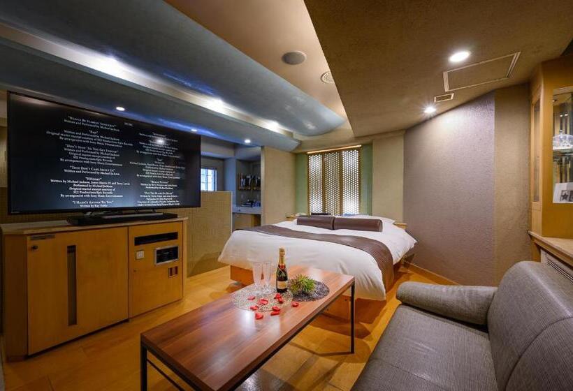 اتاق لوکس, Water Hotel Mw