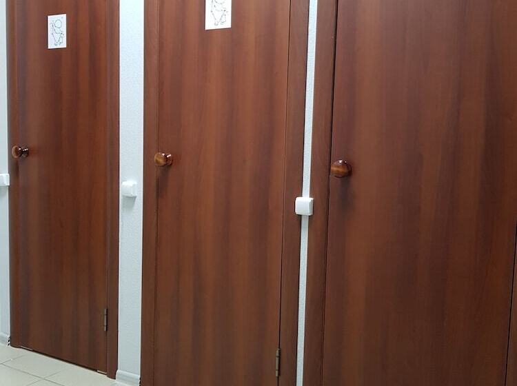 تختخواب در اتاق مشترک, Hostel Well