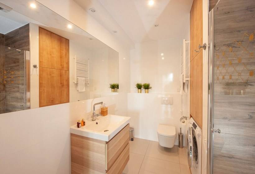 استودیوی لوکس, Browar Lubicz Residence