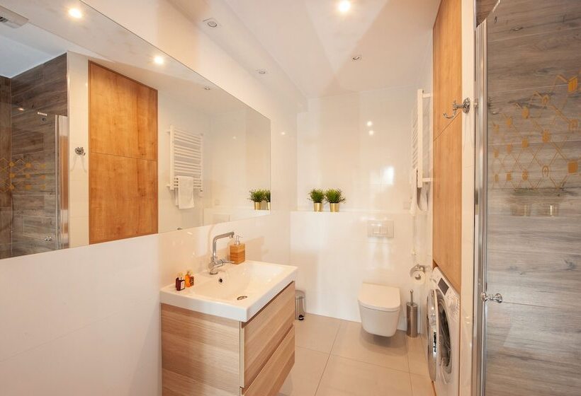 استودیوی لوکس, Browar Lubicz Residence