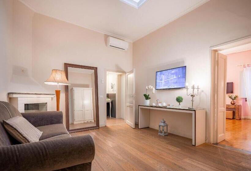 سوییت سوپریور, Boutique Hotel Del Corso