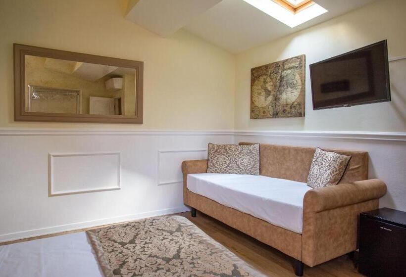 اتاق استاندارد سه نفره, Boutique Hotel Del Corso
