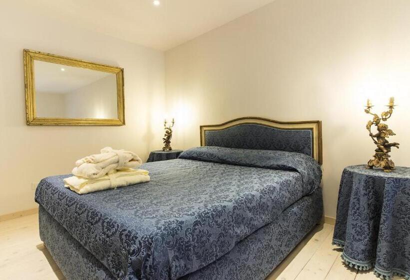 سوئیت رویال, Palazzo D Auria Apart
