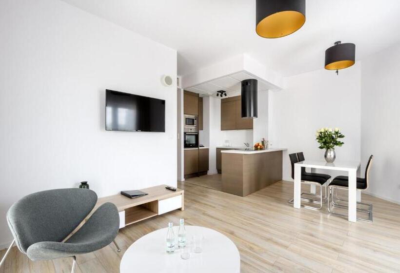 سوییت اجرایی, Varsovia Apartamenty Kasprzaka