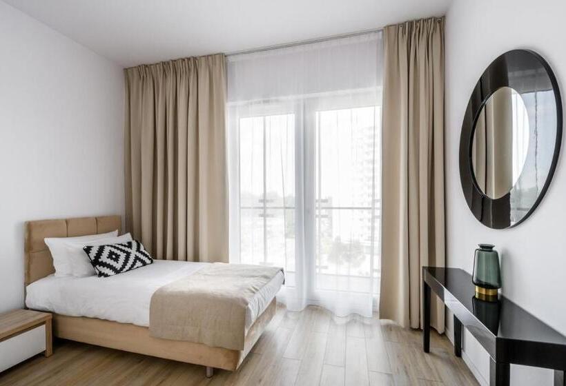 سوییت اجرایی, Varsovia Apartamenty Kasprzaka