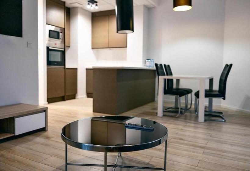 سوییت اجرایی, Varsovia Apartamenty Kasprzaka