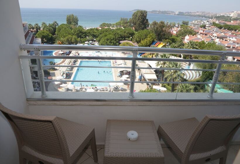 اتاق استاندارد با چشم‌انداز دریا, Batıhan Beach Resort & Spa