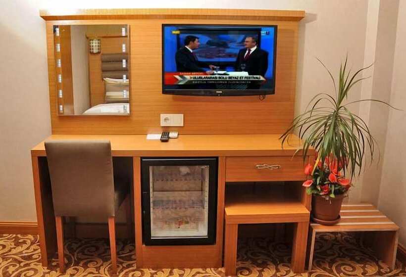اتاق استاندارد سه نفره, Alfa