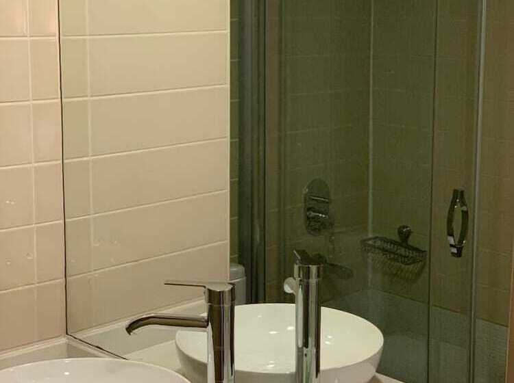 اتاق کلاسیک سه تخته, Antik Hotel Istanbul