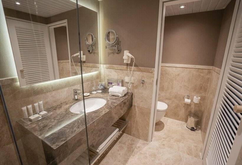 اتاق استاندارد با چشم‌انداز باغ, Hapimag Resort Sea Garden