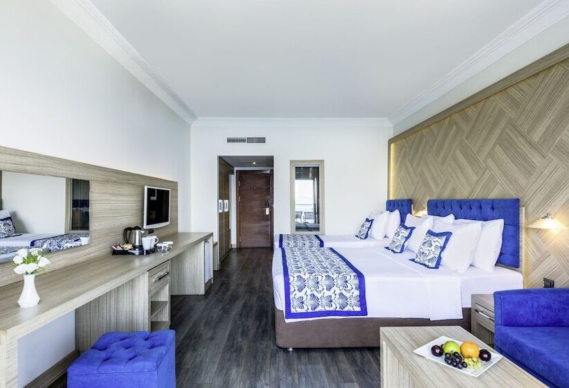 اتاق سوپریور با چشم‌انداز دریا, Labranda Ephesus Princess   All Inclusive