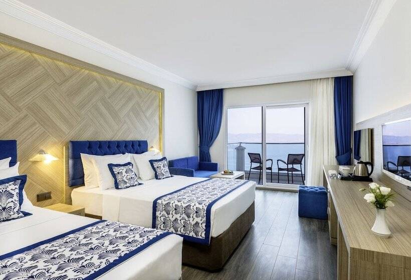 اتاق سوپریور با چشم‌انداز دریا, Labranda Ephesus Princess   All Inclusive