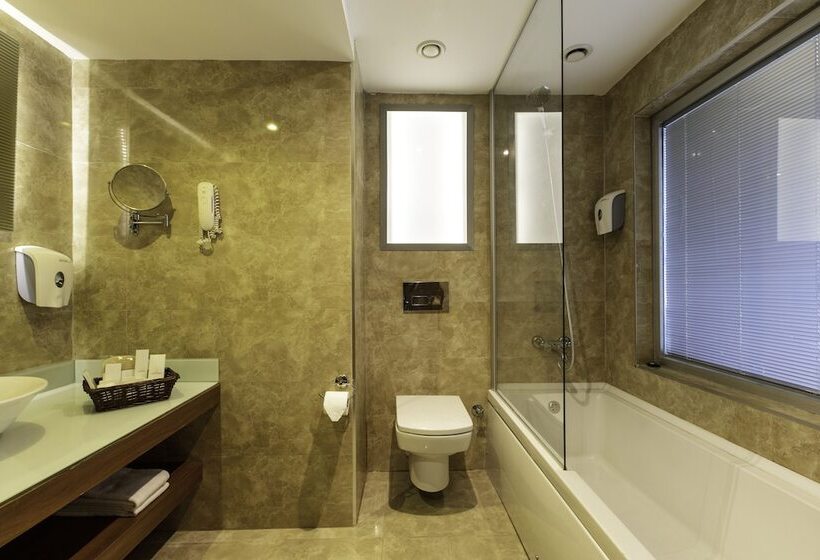 سوییت جونیور با چشم‌انداز دریا, Labranda Ephesus Princess   All Inclusive