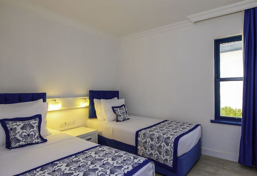 سوییت خانوادگی, Labranda Ephesus Princess   All Inclusive