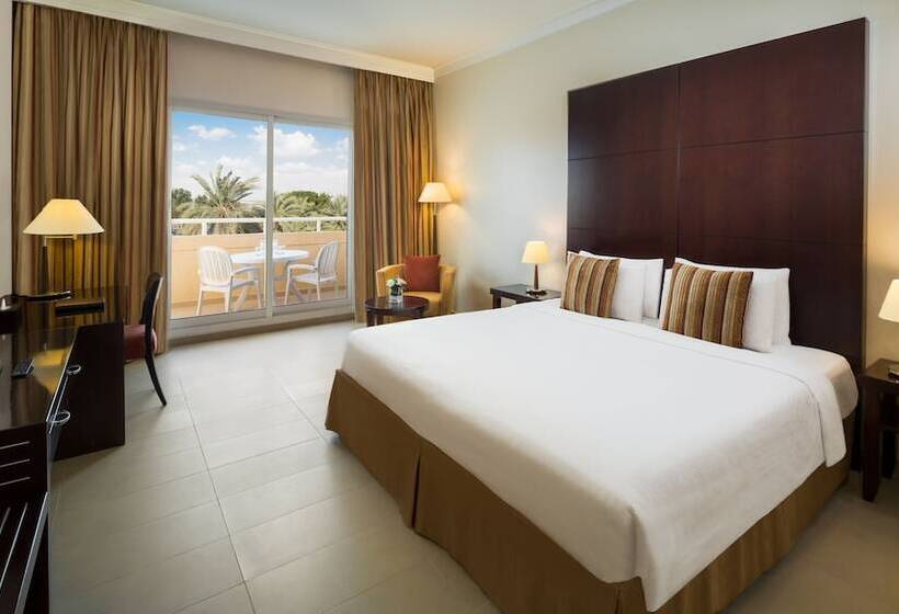 Executive Room, Millennium Central Mafraq