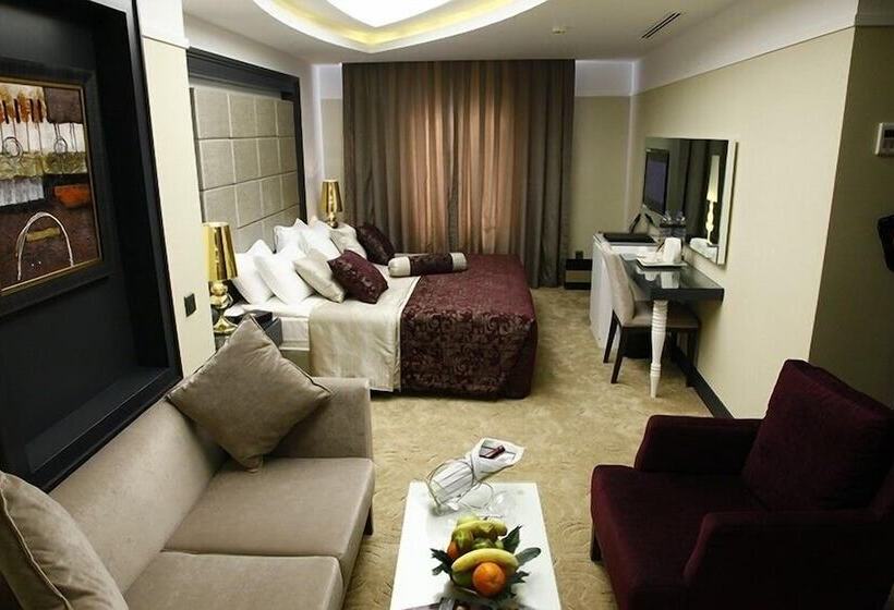 Deluxe Room, Mirilayon