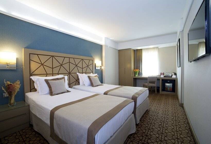 اتاق استاندارد, Ramada By Wyndham Istanbul Taksim