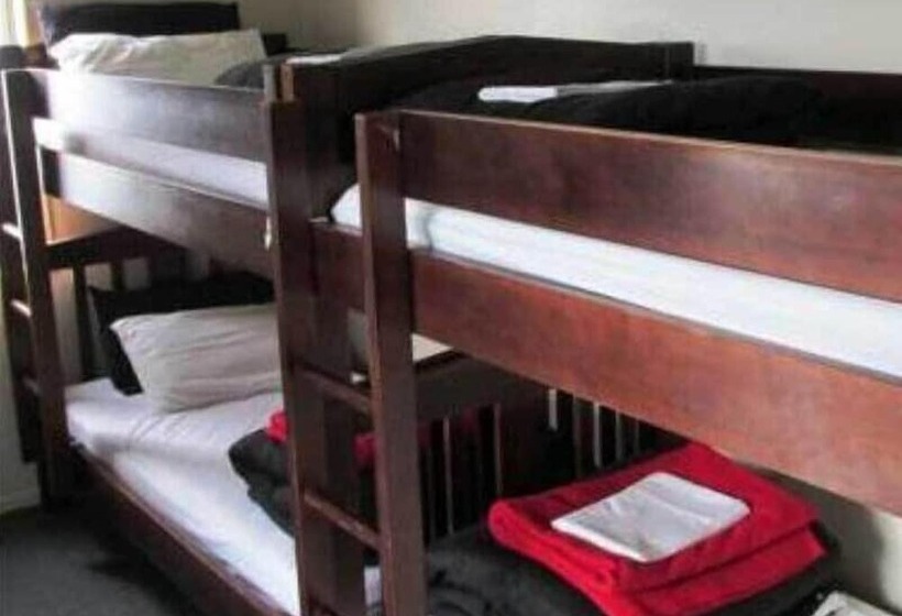 تختخواب در اتاق مشترک, Tombstone Motel, Lodge & Backpackers