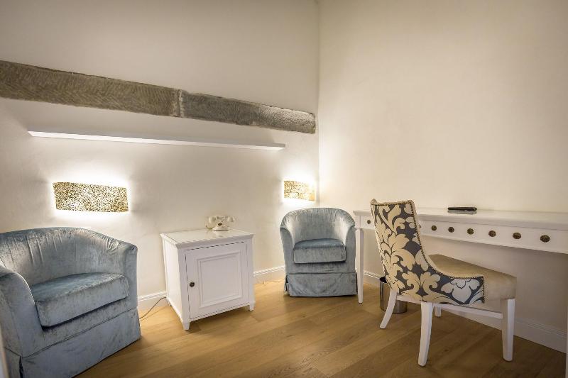 اتاق لوکس, Residenza Alessandra