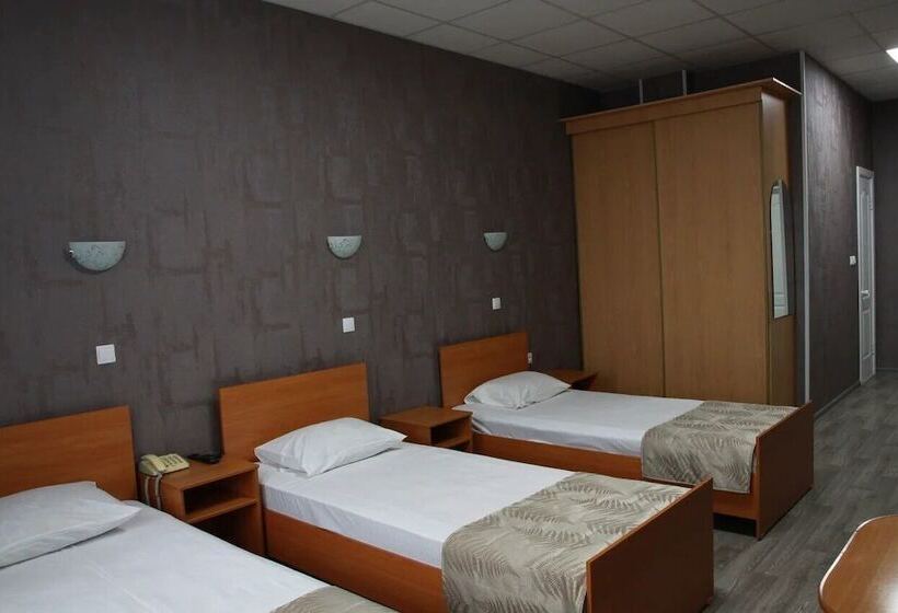Economy Triple Room, Lada Voskhod Hotel Complex