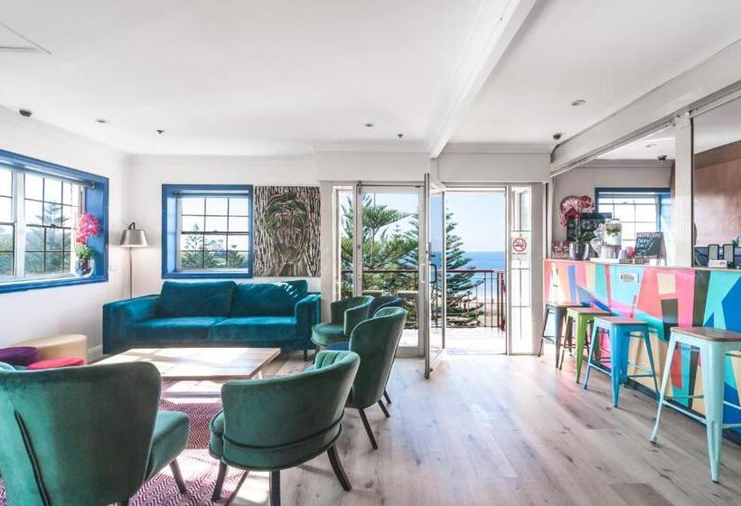 اتاق استاندارد با سرویس بهداشتی مشترک, Mad Monkey Hostel Coogee Beach