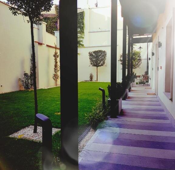 آپارتمان سوپریور 1 خوابه, St Agnes Apartments Old Town
