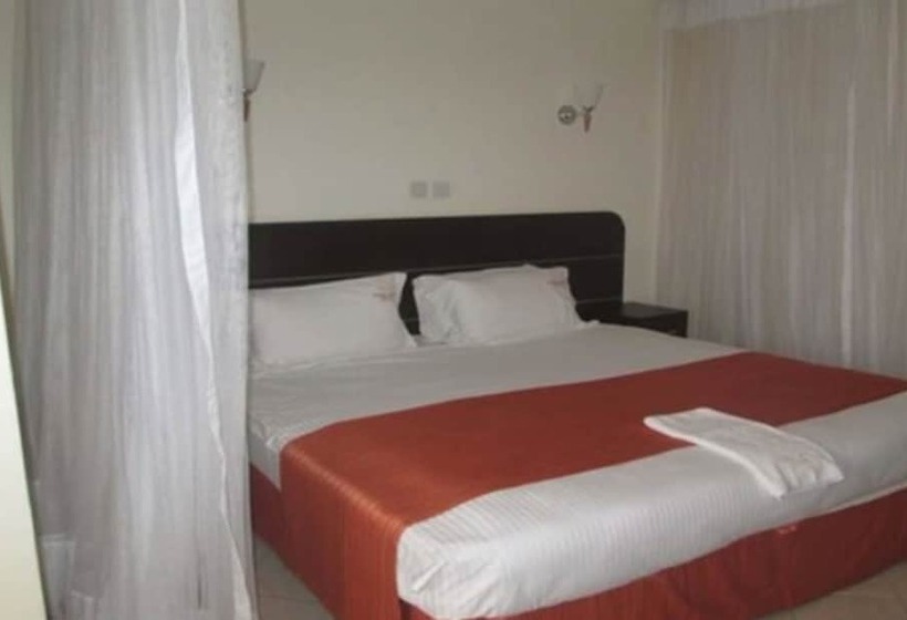 سوییت اجرایی, Tourist Hotel Bungoma