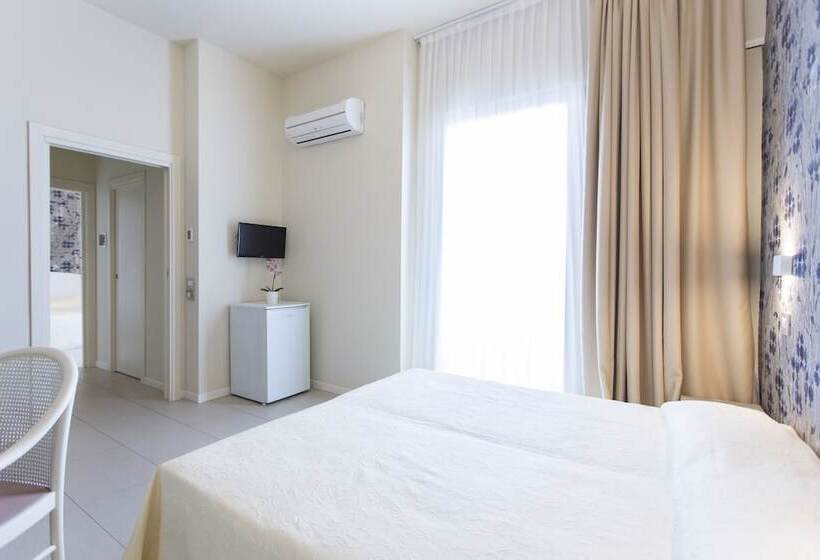 اتاق استاندارد سه نفره, Boutique & Spa Sirena