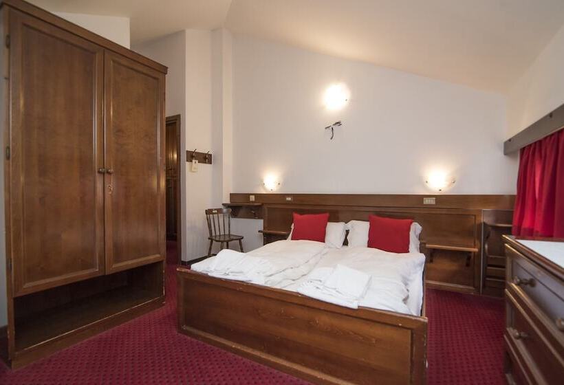 3-Bett-Standardzimmer, Locanda Ai Dogi