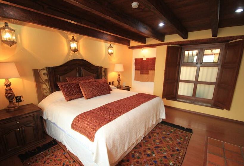 سوییت جونیور, Casa Santa Lucia
