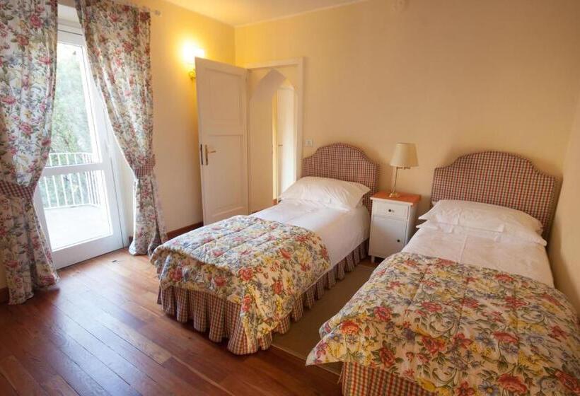 خانه 4 خوابه, Agriturismo Castello Di Vezio