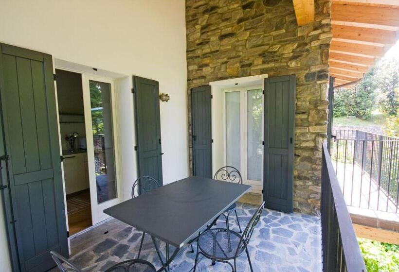 خانه 1 خوابه, Agriturismo Castello Di Vezio