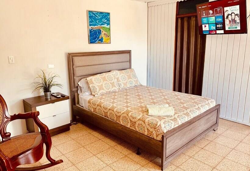 ویلای 1 خوابه, The Hill Inn At Arecibo 681 Ocean Drive