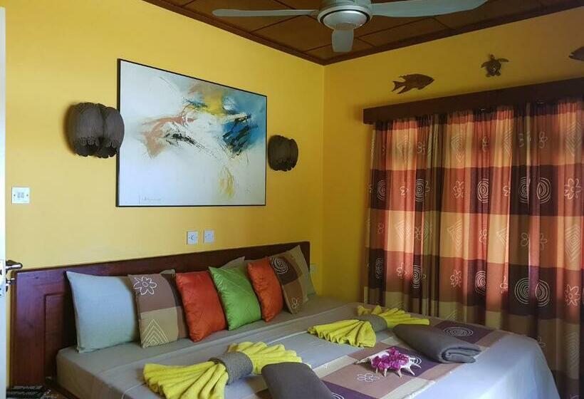 اتاق استاندارد, Anse Kerlan Beach Chalets