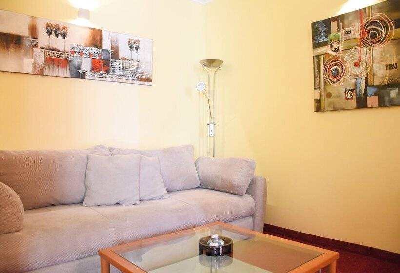 1 Bedroom Apartment with Terrace Sea View, Villa Mila