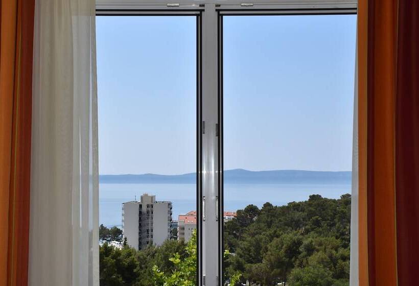 اتاق استاندارد با چشم‌انداز دریا, Villa Mila