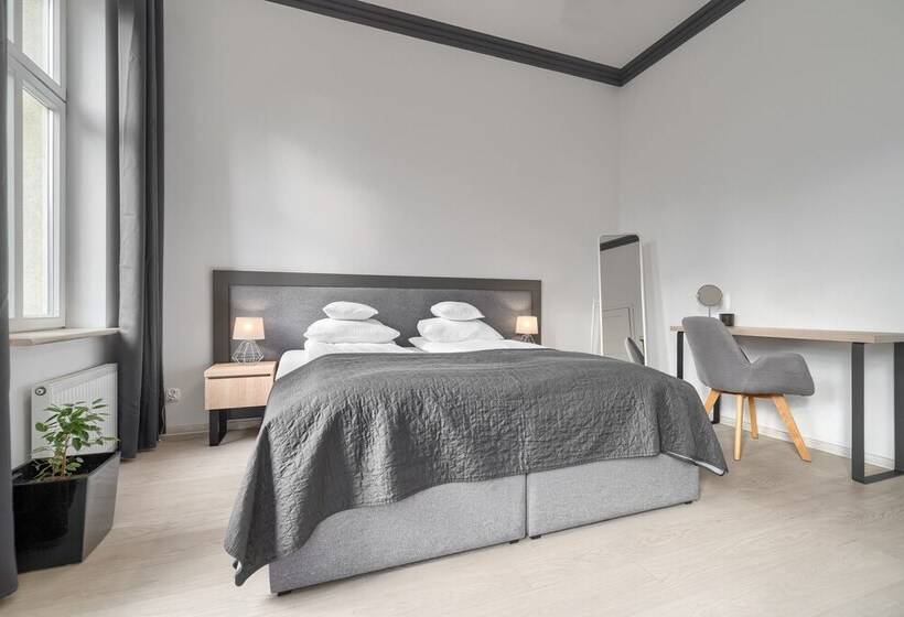 آپارتمان 1 خوابه با بالکن, Aparthotel Platinum