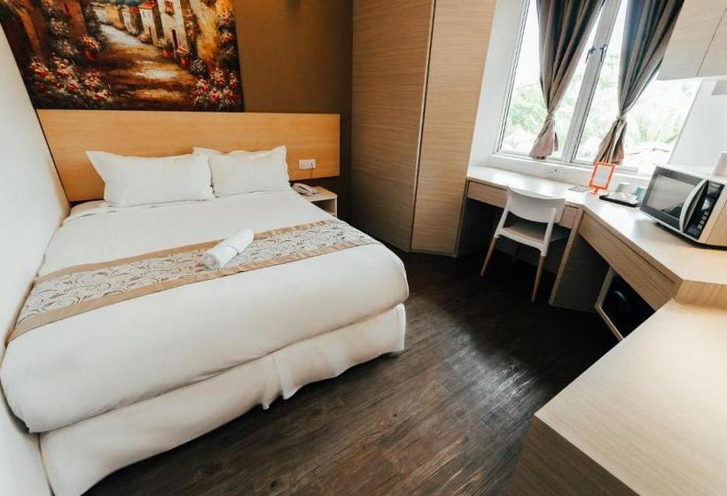 سوییت لوکس, Kertih Damansara Inn