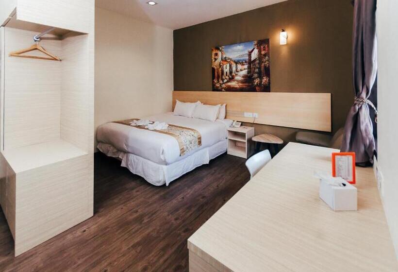 سوییت اجرایی, Kertih Damansara Inn
